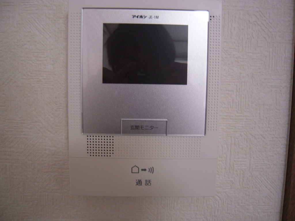 アンプルール　クラージュ西青木のセキュリティ|※別号室の参考写真です。