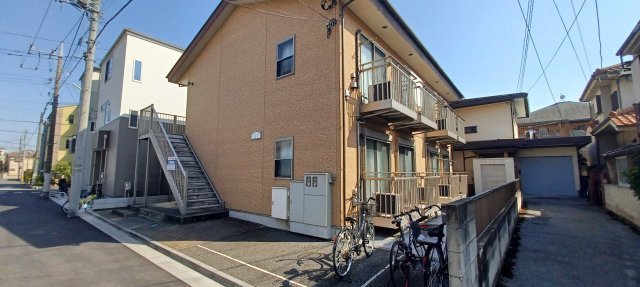 アンプルール　クラージュ西青木の外観