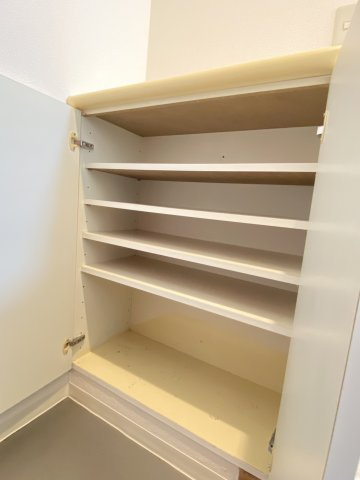 煉瓦館72の収納