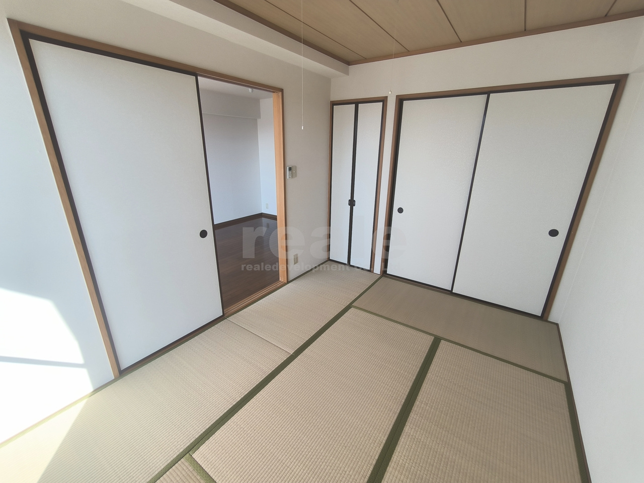 三鷹市新川３丁目の賃貸マンションの和室