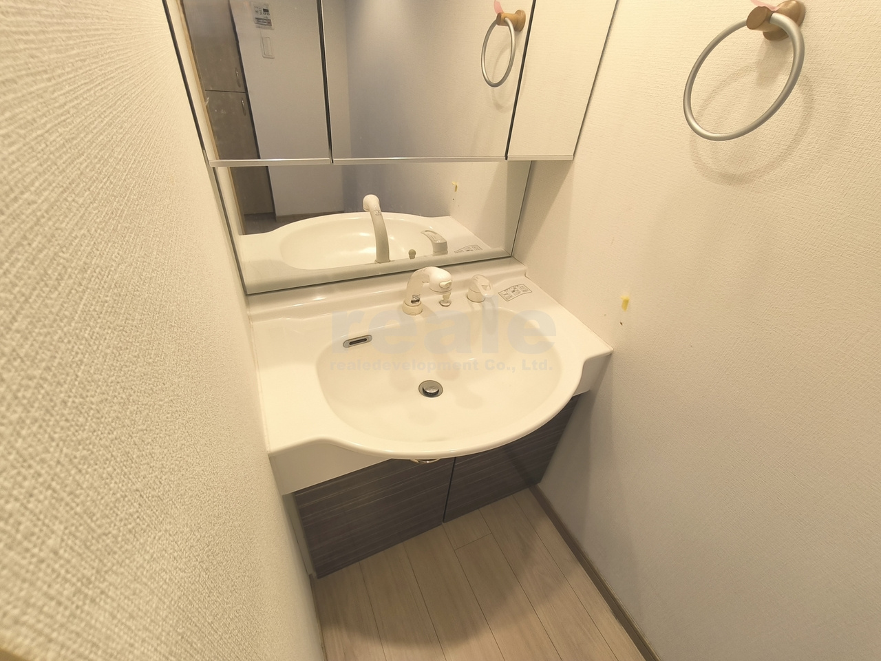 杉並区上荻２丁目の賃貸マンションの洗面所