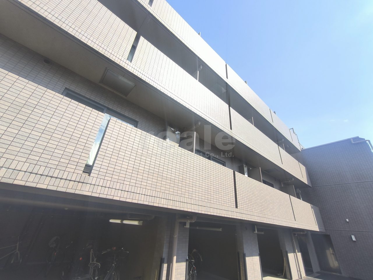 杉並区上荻２丁目の賃貸マンションの外観