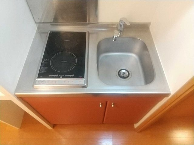 レオパレスコテナン上新井のキッチン
