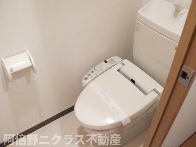 カナセ上汐町のトイレ|内装は別部屋の参考写真です。