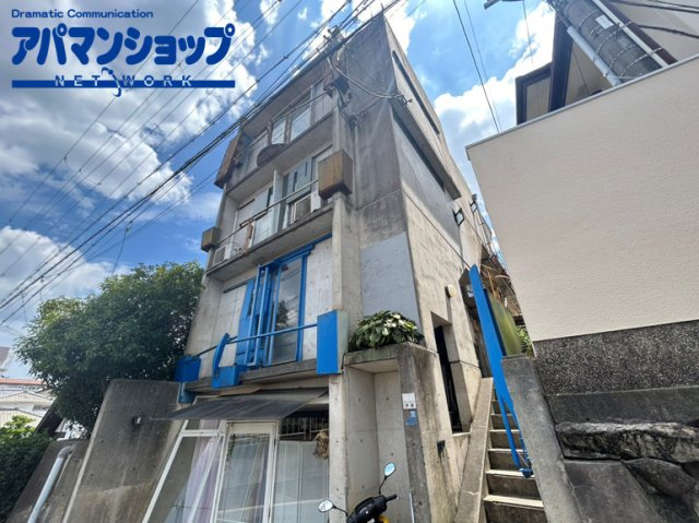 イルコンプレッソの外観
