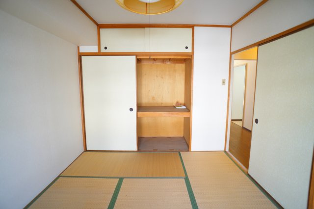 奈良三条町住宅2号棟の和室