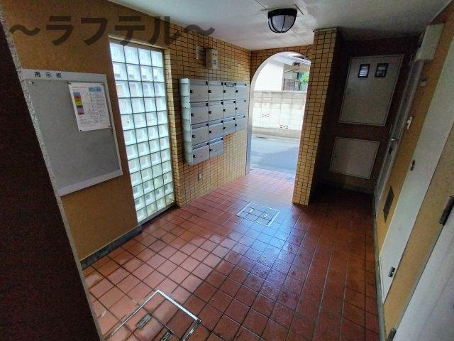 ホーク光ハイツのロビー