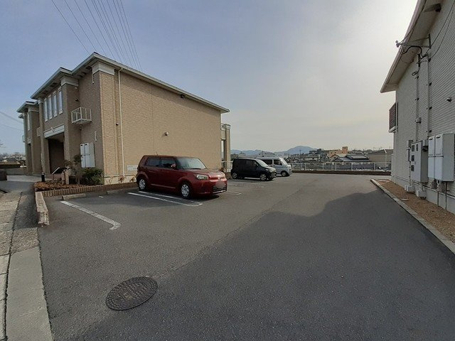 カーサ・フェリーチェ　Ⅰの駐車場