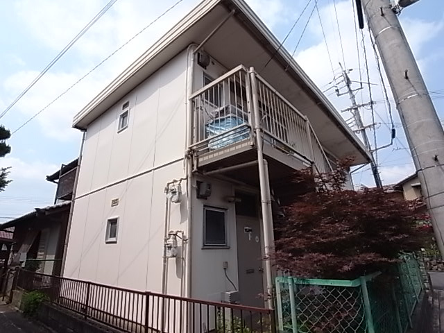 若草荘Ｂ棟の外観