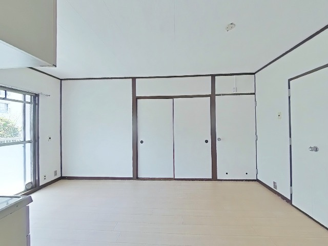 千里竹見台団地Ａ３棟の居間・リビング