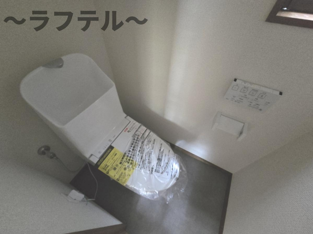 菊⼊邸のトイレ