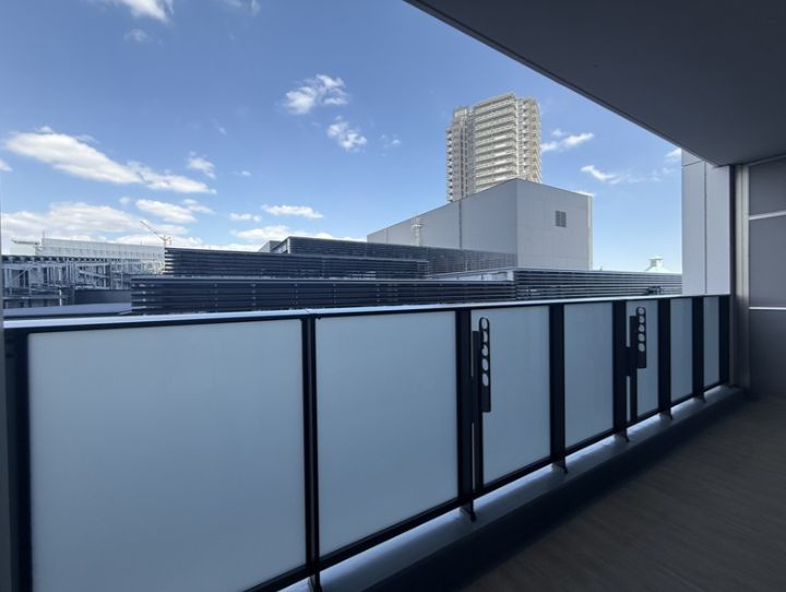 ＵＲＡＷＡ　ＴＨＥ　ＴＯＷＥＲのバルコニー|※イメージ別号室写真