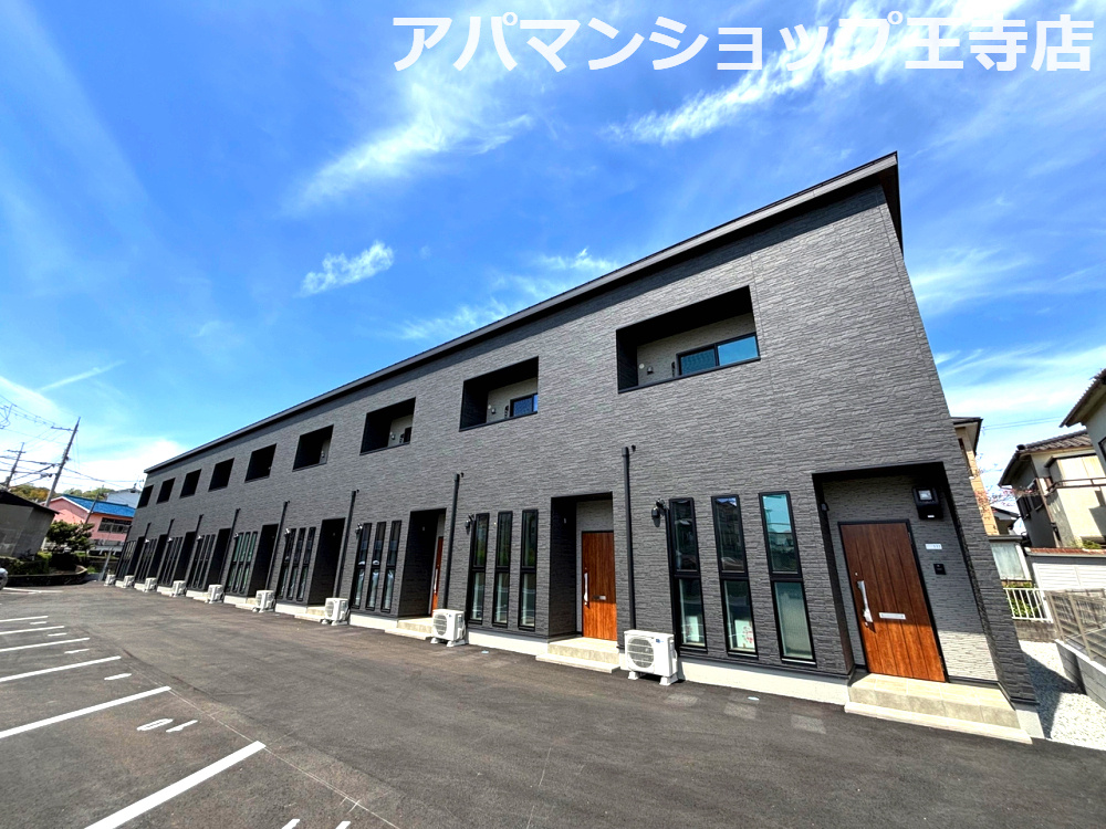 グランメゾン王寺南の外観