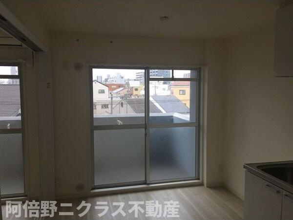 フラットフォーアイザワの内装|内装は別部屋の参考写真です。