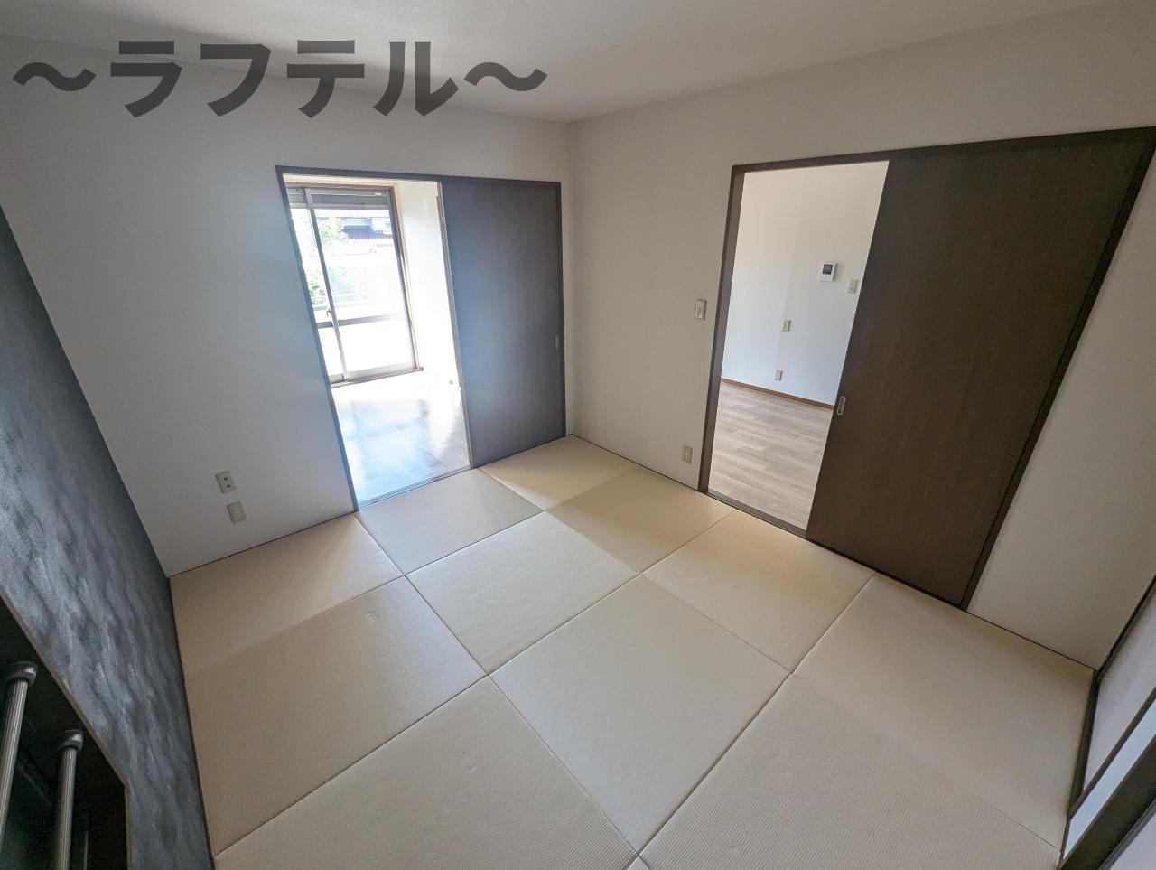 ウェストジュネスの居間・リビング|別部屋イメージ写真