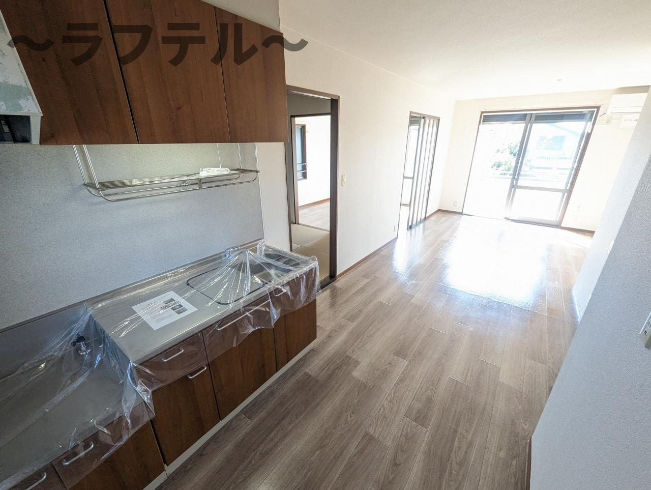 ウェストジュネスの内装|別部屋イメージ写真