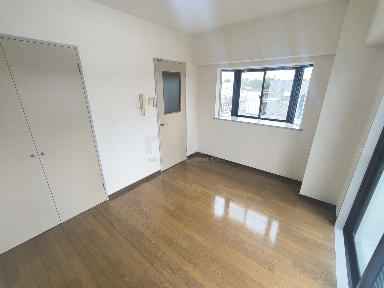 三鷹市牟礼２丁目の賃貸マンションの洋室