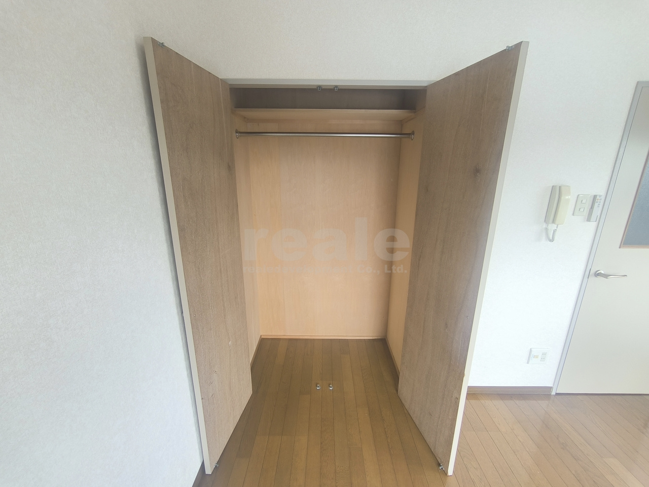 三鷹市牟礼２丁目の賃貸マンションの収納