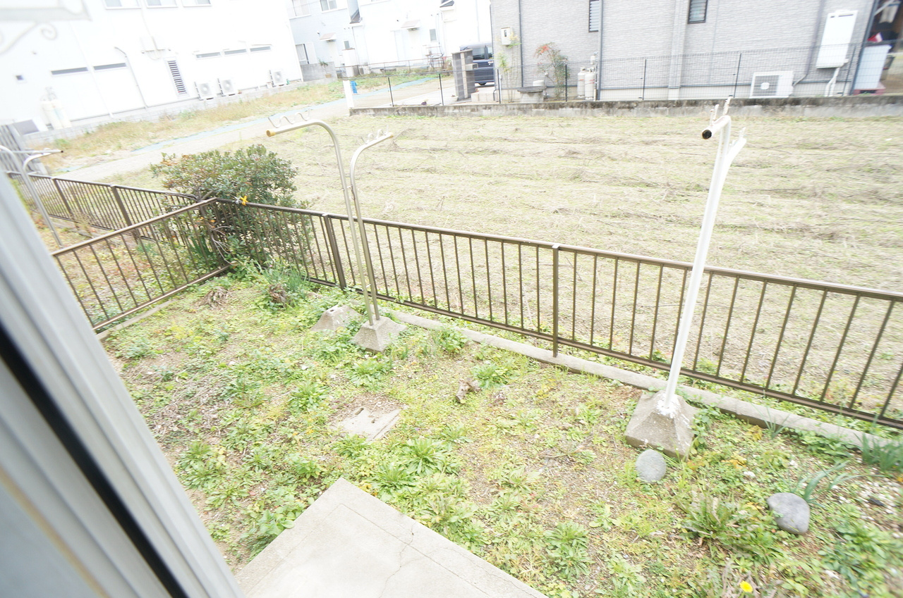 タウニィエスティーの庭