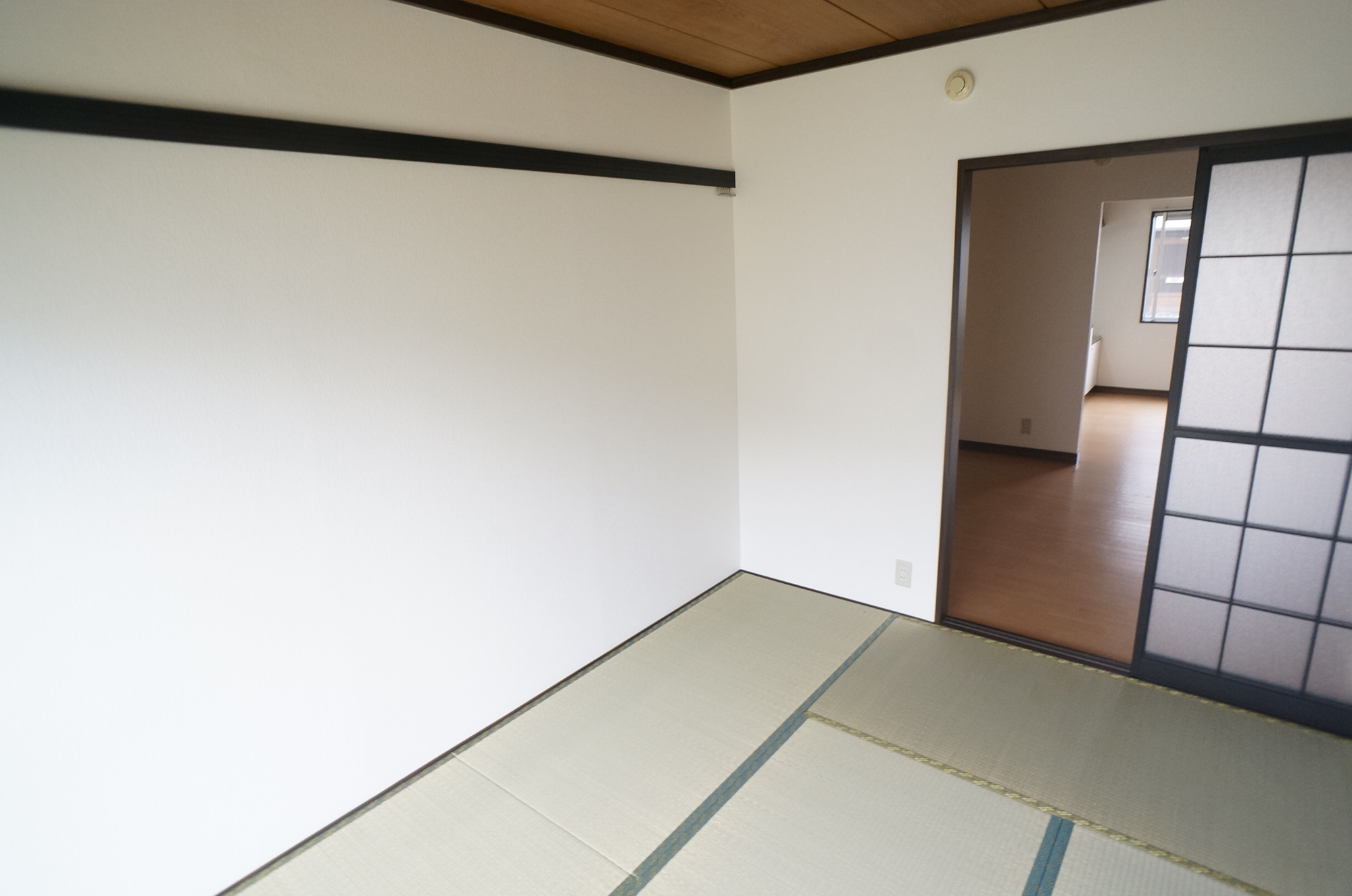 タウニィエスティーの和室