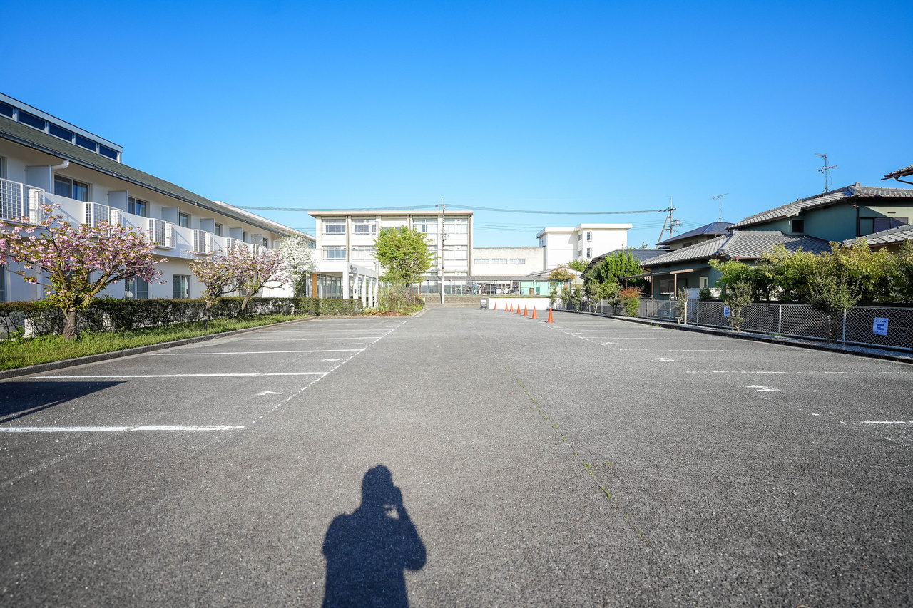 goodroom residence 奈良の駐車場