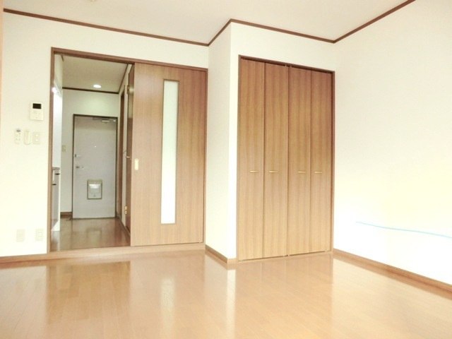 アムールＡＫＩＲＡの洋室|★洋室８帖の居室画像です★
