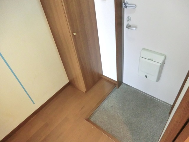 アムールＡＫＩＲＡの玄関|★玄関にシューズボックスを設置しています★