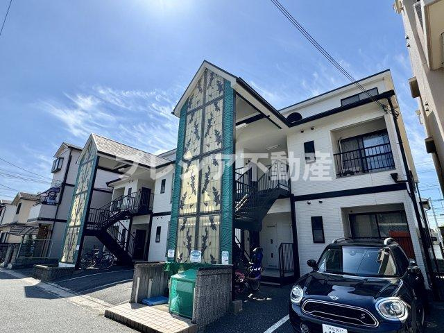 甲子園ハイツの外観