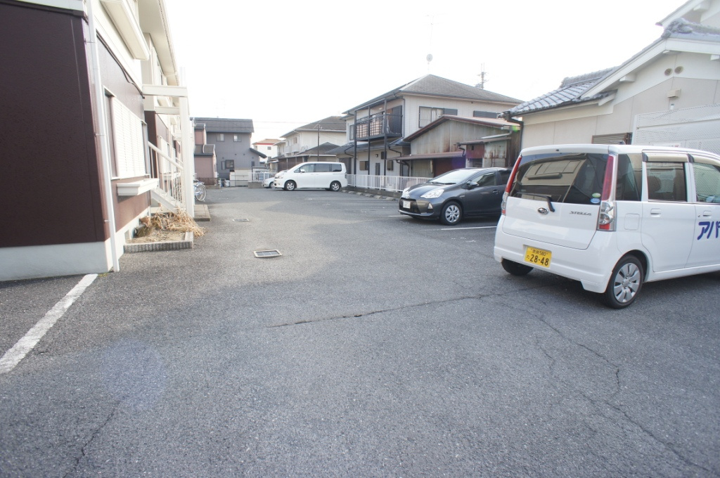シティライフBの駐車場