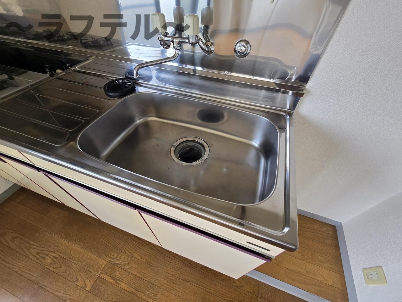 所沢マコトビルのキッチン