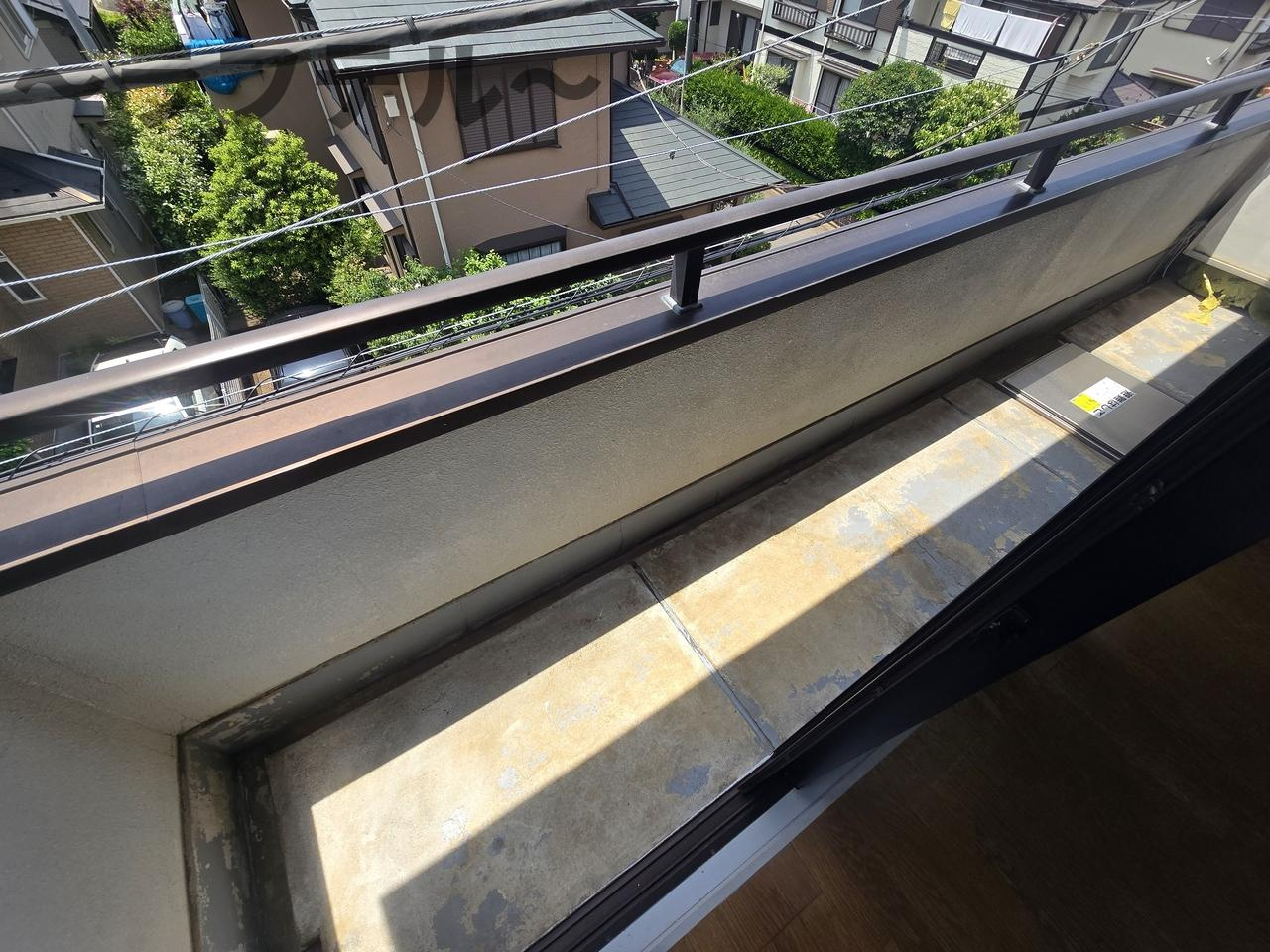 所沢マコトビルのバルコニー