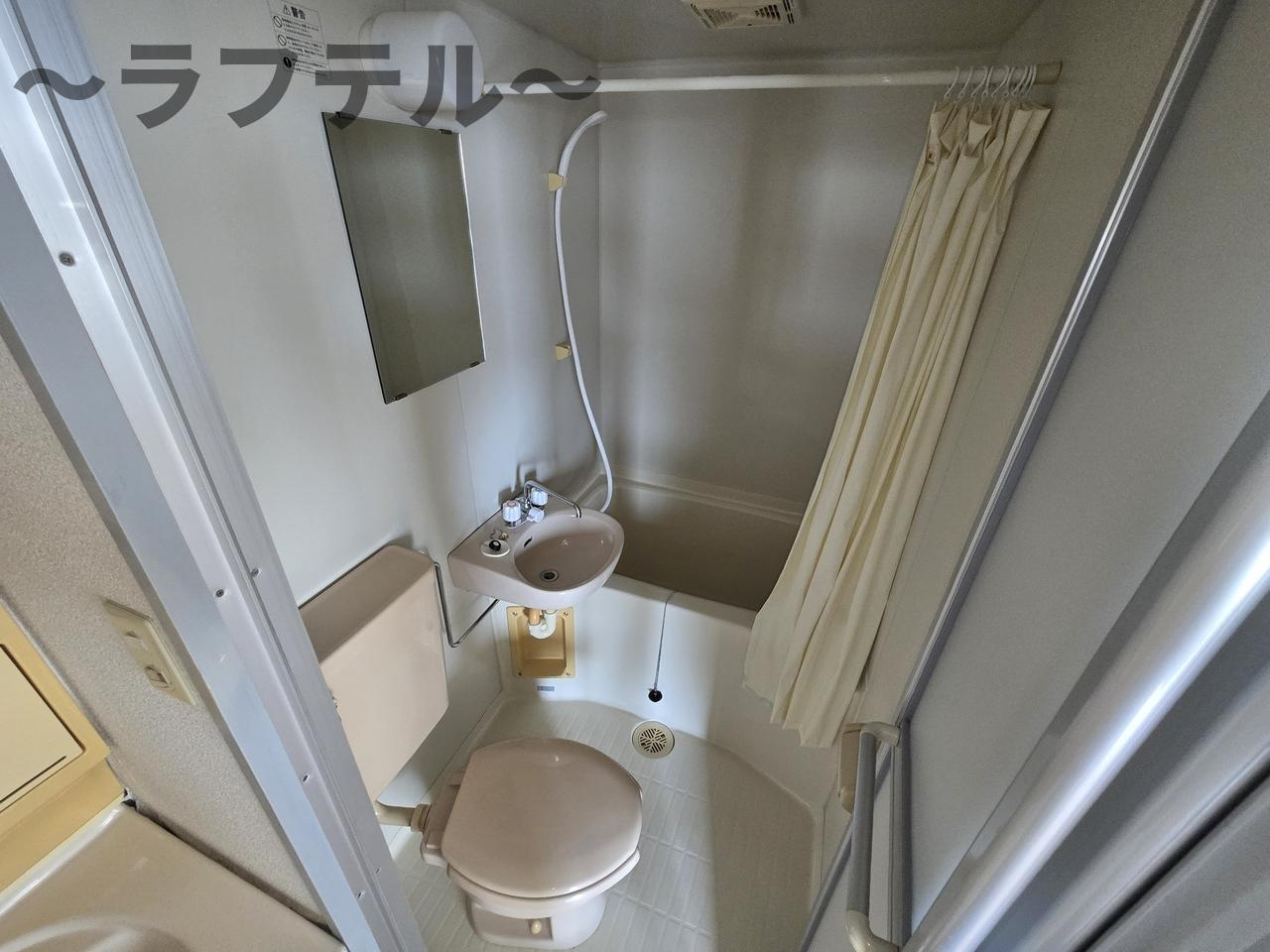 所沢マコトビルの浴室