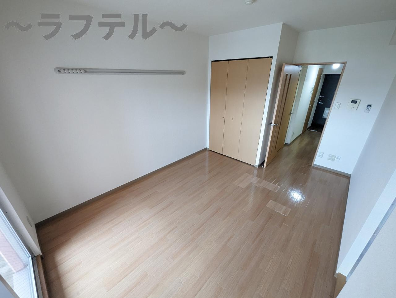 ケリーの居間・リビング|別部屋イメージ写真