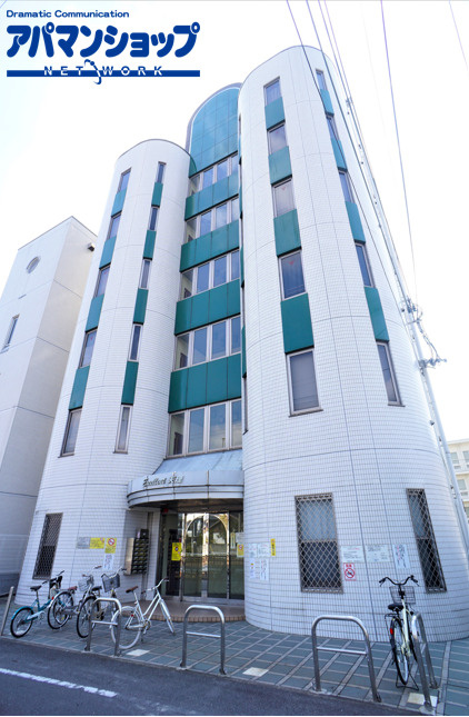 天理市田井庄町の賃貸マンションの外観