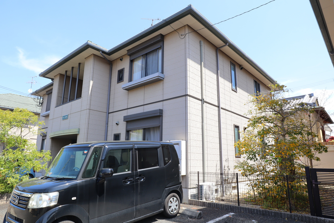 ライン大和C棟の外観