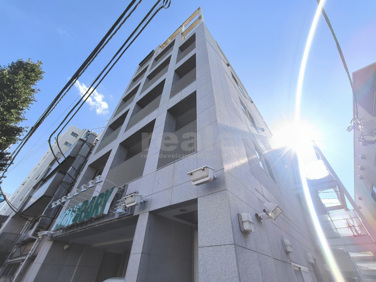 杉並区善福寺１丁目の賃貸マンションの外観