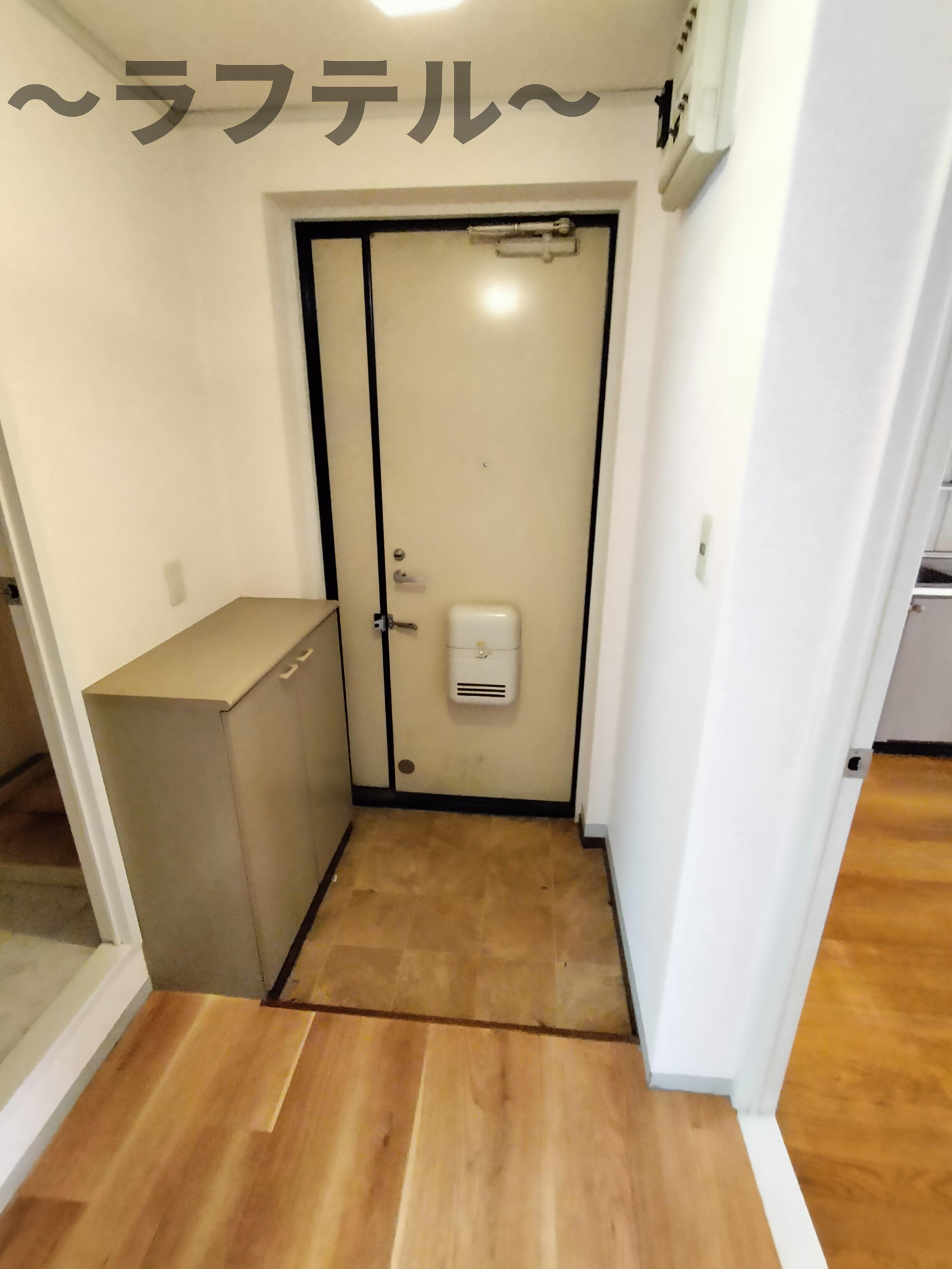 トリヴァンベール小手指の玄関|別号室イメージ写真
