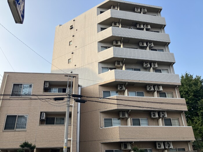 ハイムフローラ本町の外観