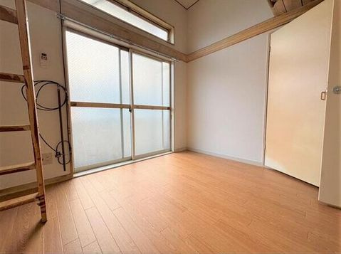ホープフルパレスの寝室