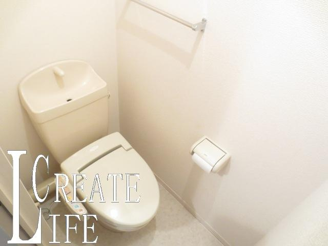 トレビナ中浦和のトイレ|別号室の参考写真です。