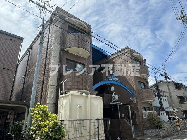 新和パレス西宮ガーデンズ前の外観