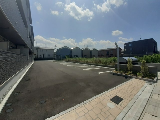 ガルデニア　Ⅱの駐車場