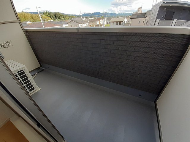 ヴェルテックスのバルコニー