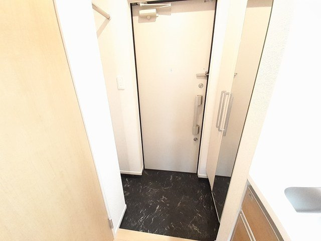 ヴェルテックスの玄関