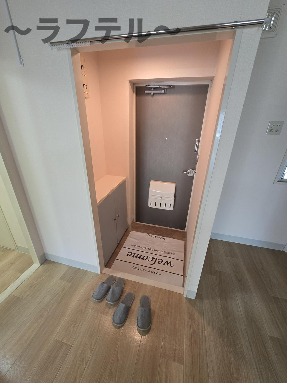マンションスイの玄関