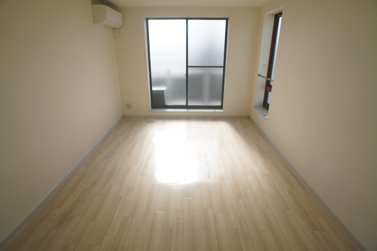 ＡｐａｒｔｍｅｎｔｓＮｅｏせやきたの洋室