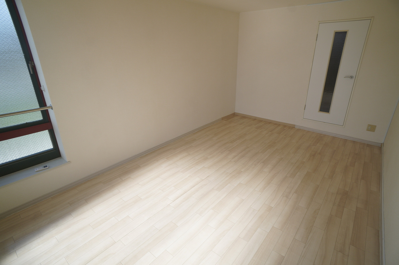 ＡｐａｒｔｍｅｎｔｓＮｅｏせやきたの洋室