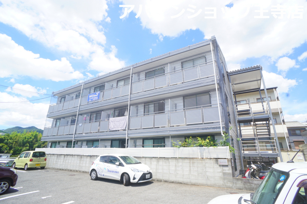 ＡｐａｒｔｍｅｎｔｓＮｅｏせやきたの外観