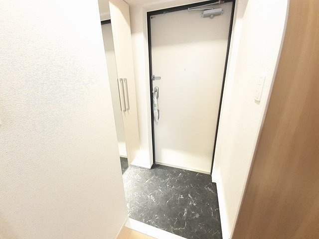 エバーハイム畝傍の玄関