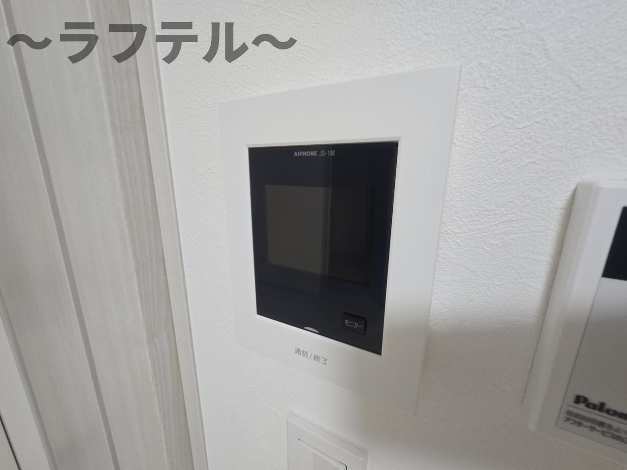 街角と休日のフェリーチェのセキュリティ